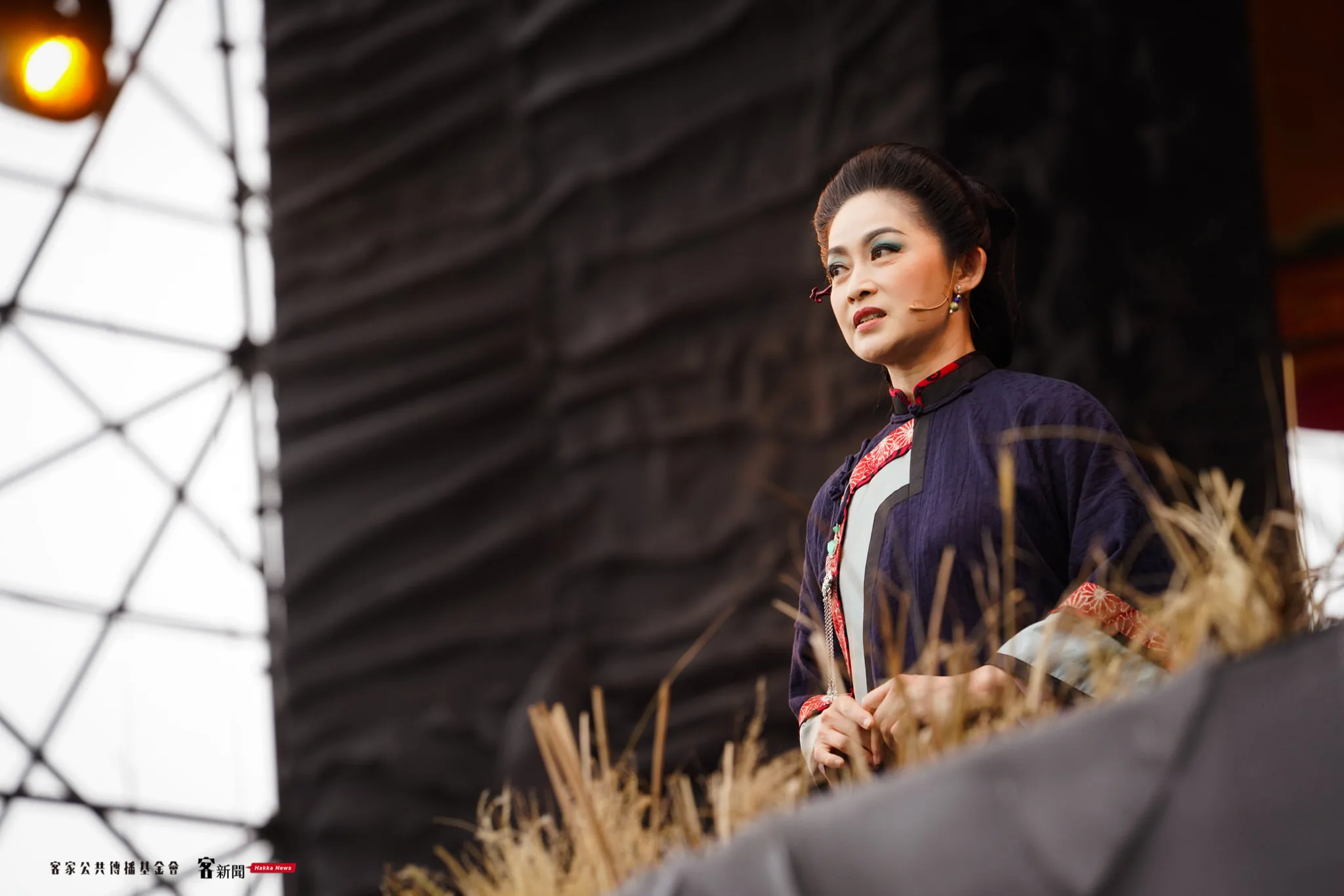 鍾妻＼劉瑞琪飾 鍾發春之妻，展現客家婦女的堅韌精神。宋佩遙攝