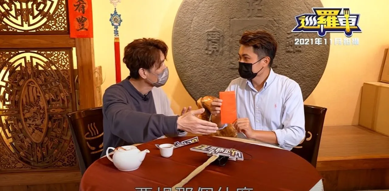 羅時豐【DL.不務正YA】拋磚引玉，做愛心。羅時豐【DL.不務正YA】提供。
