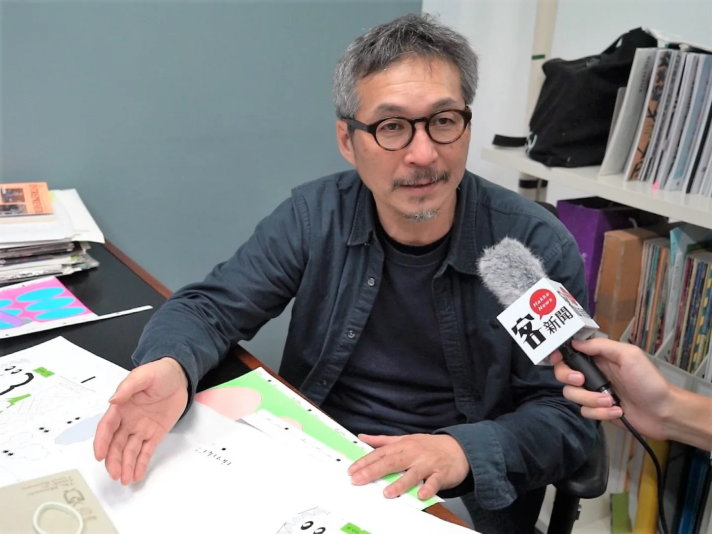《靛花》總編輯李取中說,《靛花》特刊獨家收錄設計師李君慈的專訪。范修語攝