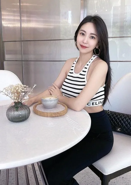 三立主播高毓璘。翻攝高毓璘粉絲團
