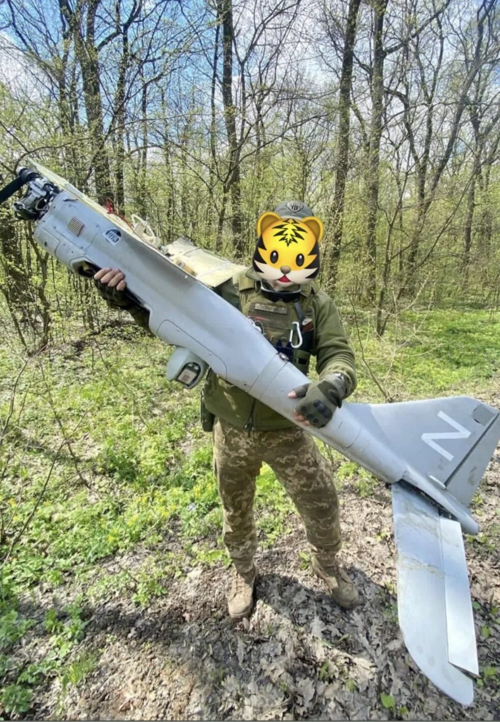 烏克蘭軍隊擊落俄羅斯無人機。翻攝推特