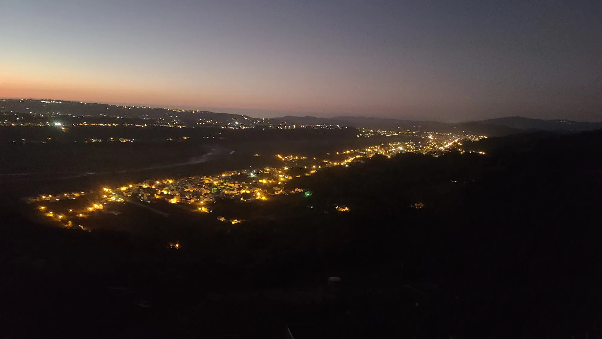 東勢客庄的夜景好美！大茅埔調查團希望能夠保護鄉土的這片美好。大茅埔調查團提供