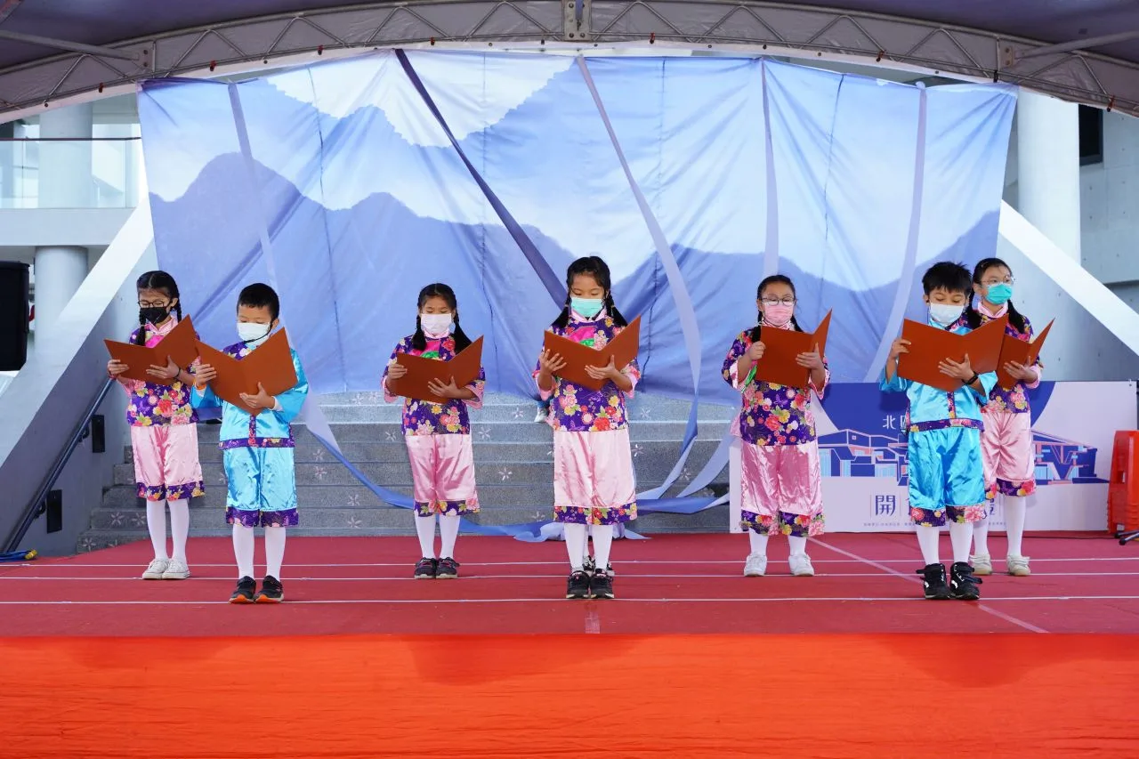 桃園市政府客家事務局將於111年6月11日辦理首屆「桃園客家詩朗讀競賽」(示意圖)。桃園市客家事務局提供