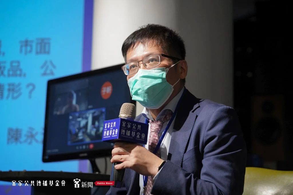 達文西個資暨高科技法律事務所律師葉奇鑫指出智慧財產局鼓勵創作人加入集管團體。宋佩遙攝。