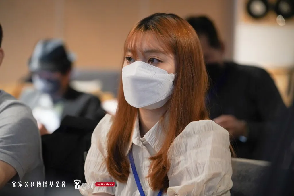 客家音樂人羅國禮老師的女兒羅家昀。圖/宋佩遙攝。