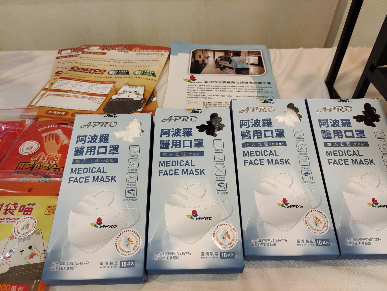 庇護工廠製作的醫用口罩符合國家標準，長時間佩帶仍十分舒適。蘇佑昇攝
