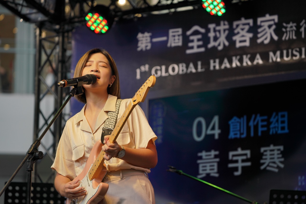 「創作組」黃宇寒演出。莊勝鴻攝