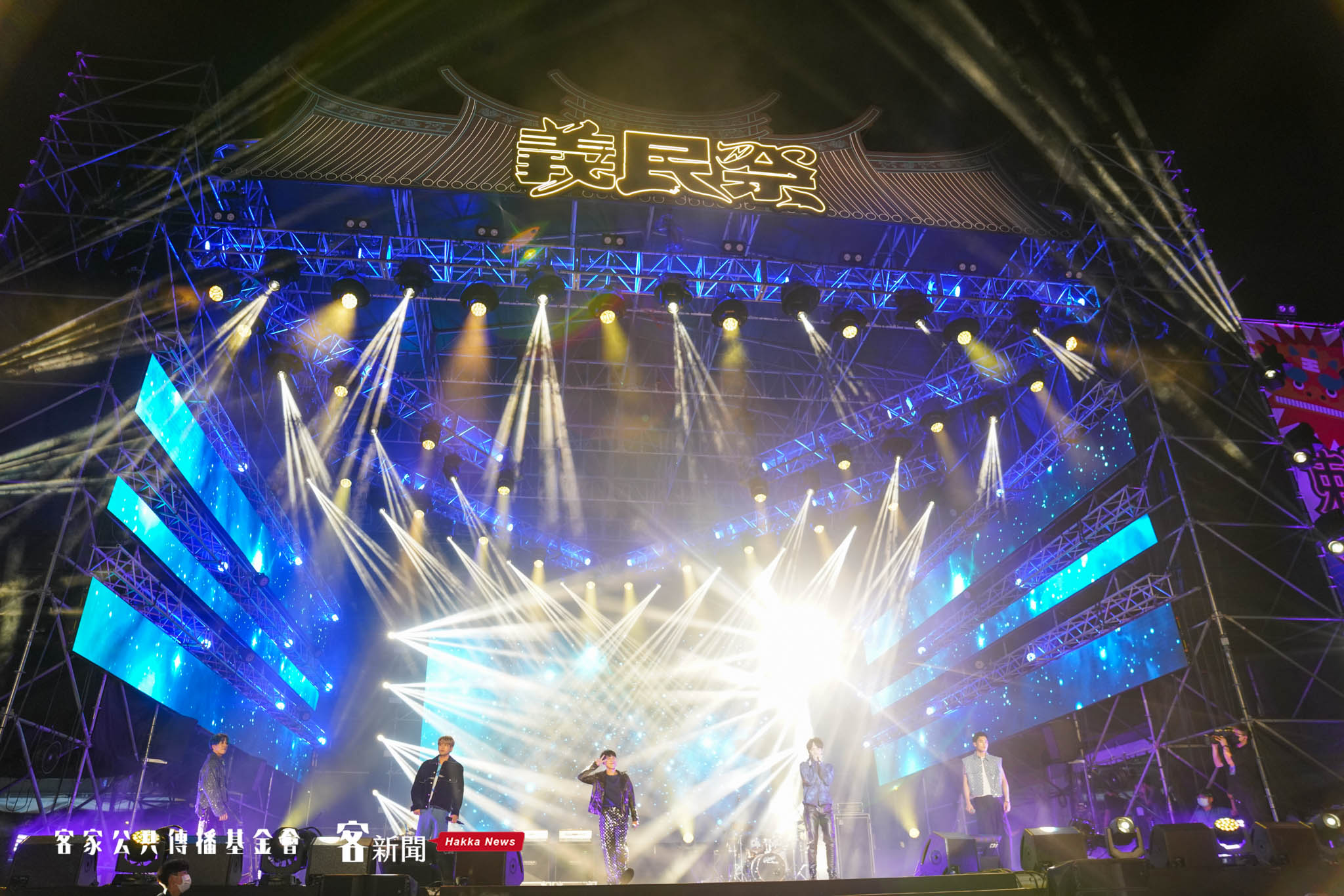 五堅情演唱時誠意十足，嗨翻現場。洪俊傑攝