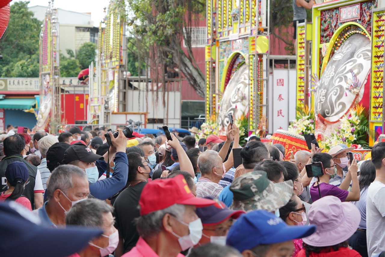 新埔義民廟湧入上千人潮參與盛事。莊勝鴻攝