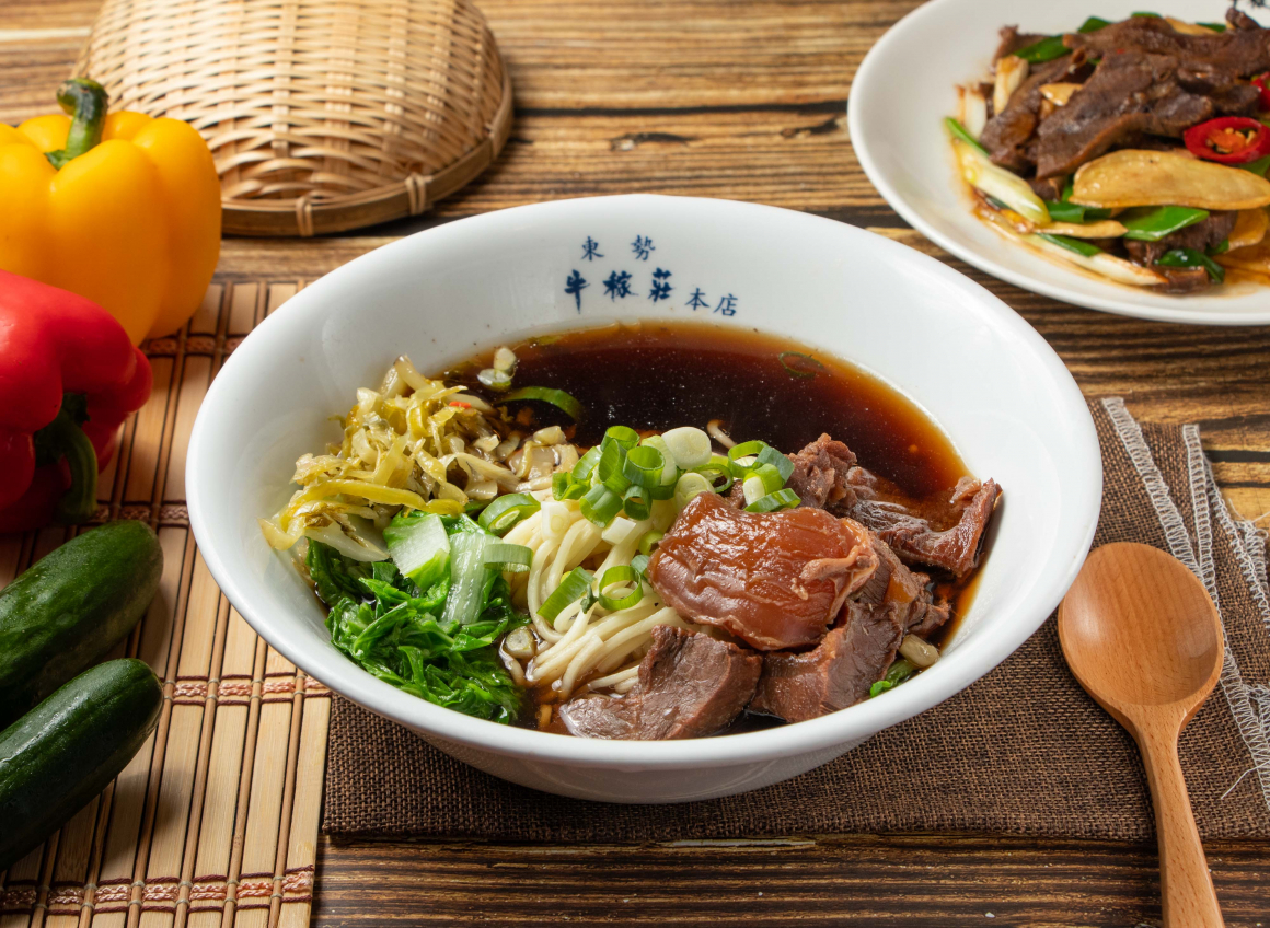 紅燒牛肉麵。翻攝牛稼莊官網