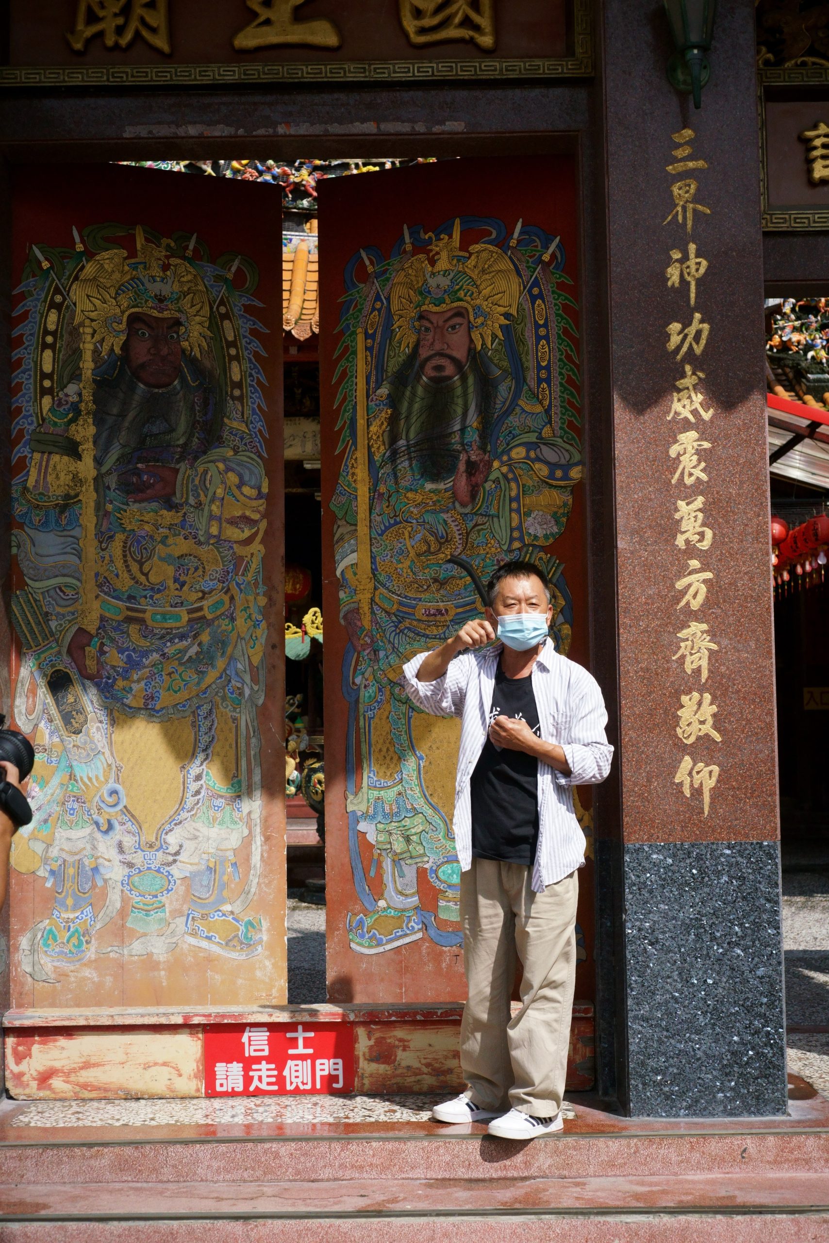 交流會後，在地大茅埔調查團帶領大家時機進行一場維基走讀，說明維基書寫的重要性。（大茅埔調查團 提供）