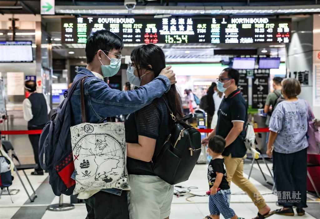 八月半連假後新一波疫情消息　指揮中心下午說明