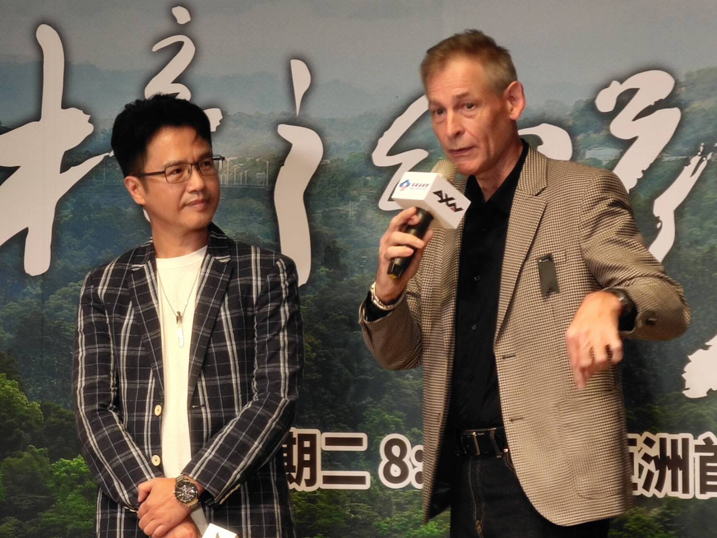 溫士凱和史道華一同前往台三線客庄旅遊拍攝《樟之細路的秘密》，兩人的東西方觀點「看客家」，反而迸出許多精彩內容！蘇佑昇攝