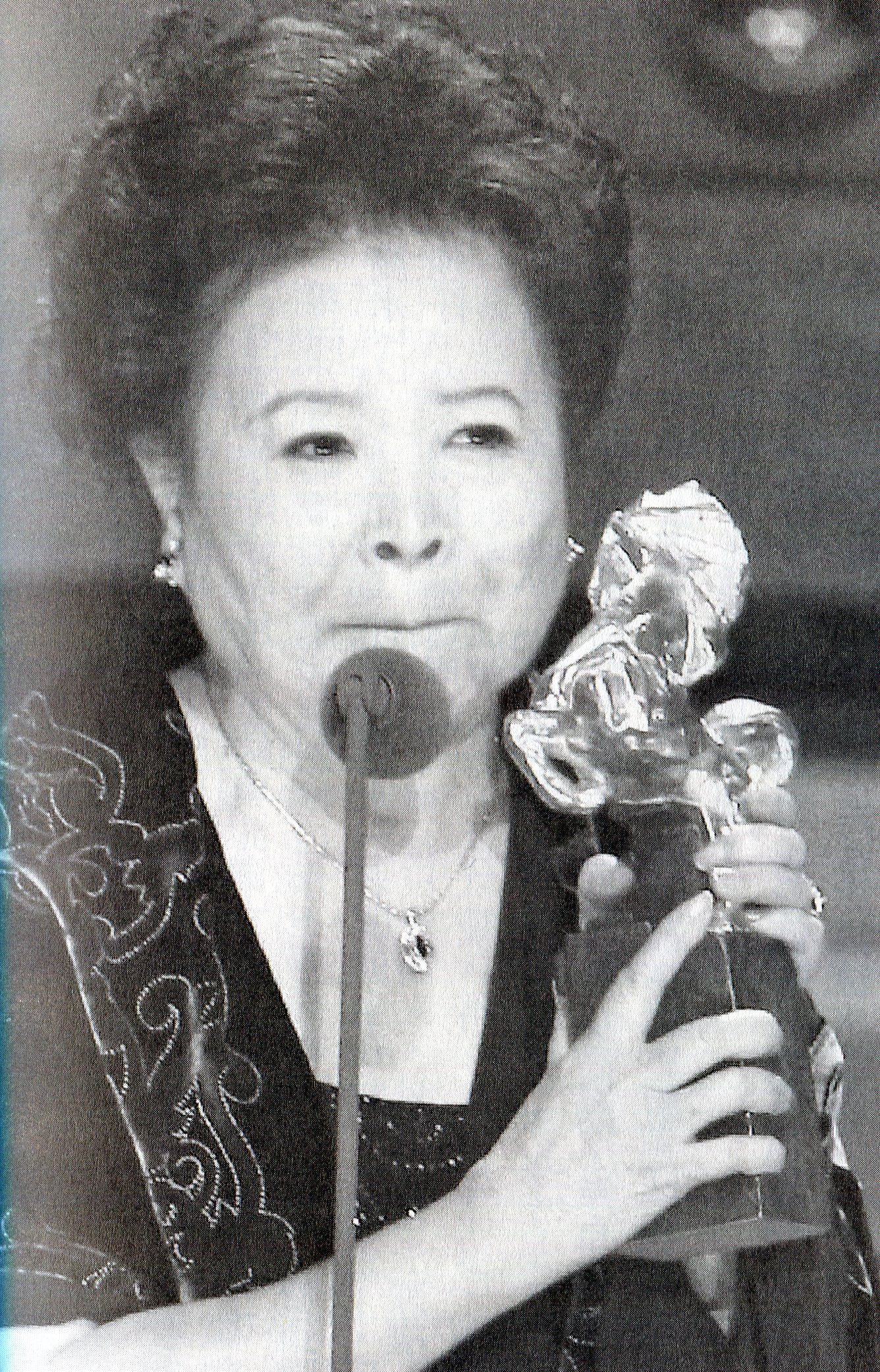 梅芳（廖春梅）是客家人，曾獲金鐘、金馬獎最佳女配角及第51屆金鐘獎終身貢獻獎，她在「寒夜」電視劇飾演燈妹的晚年。高智洋攝