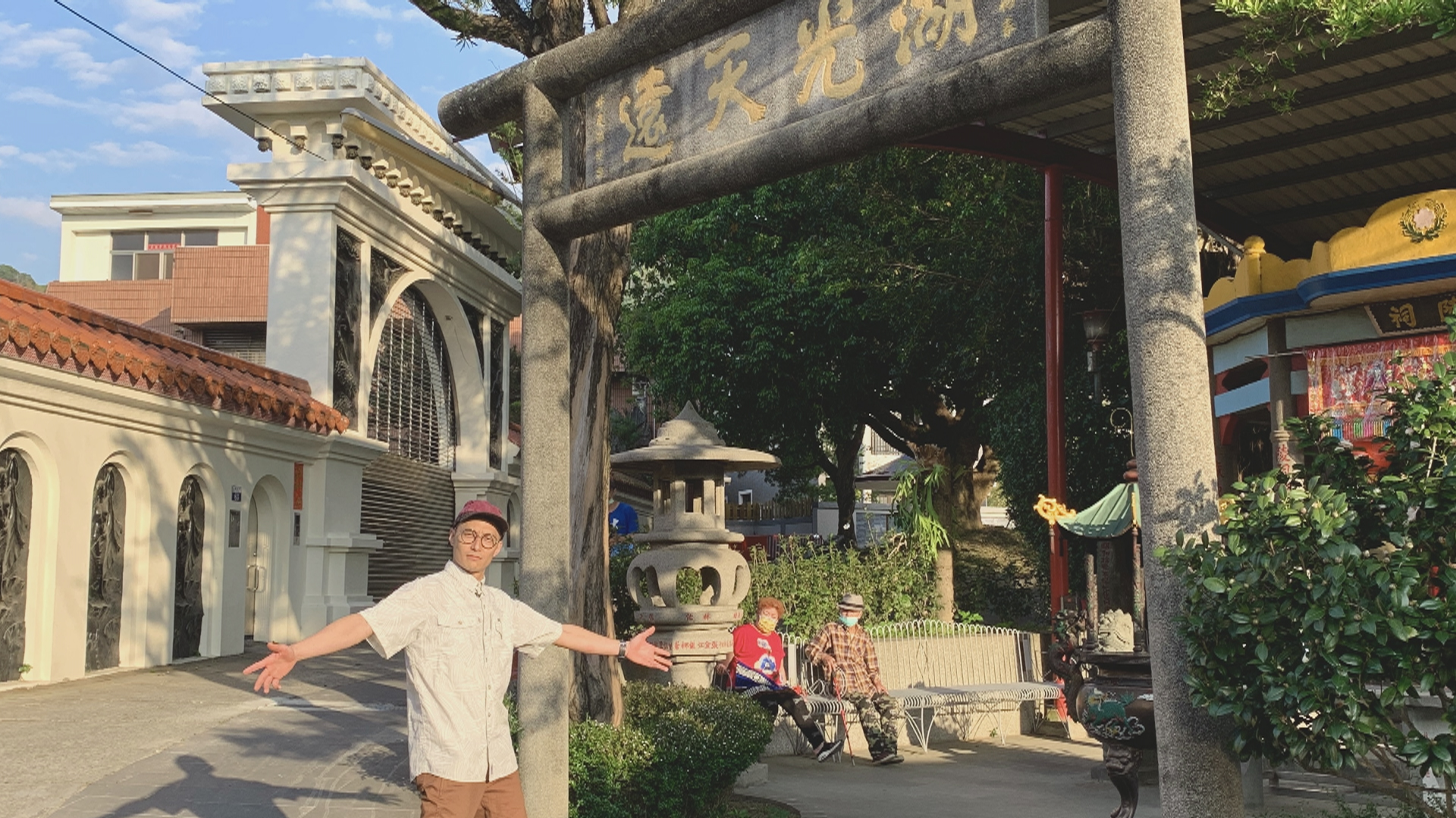 金陵祠建於日治時期，為了避免遭受破壞而加入了日式元素。拜請拜請-伯公在哪裡劇照