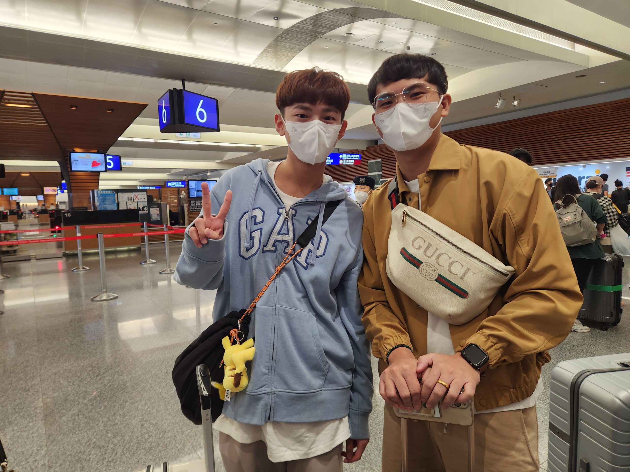 五月份就開始籌備日本旅行的旅客宋先生與友人，非常期待這次的旅程。洪俊傑攝