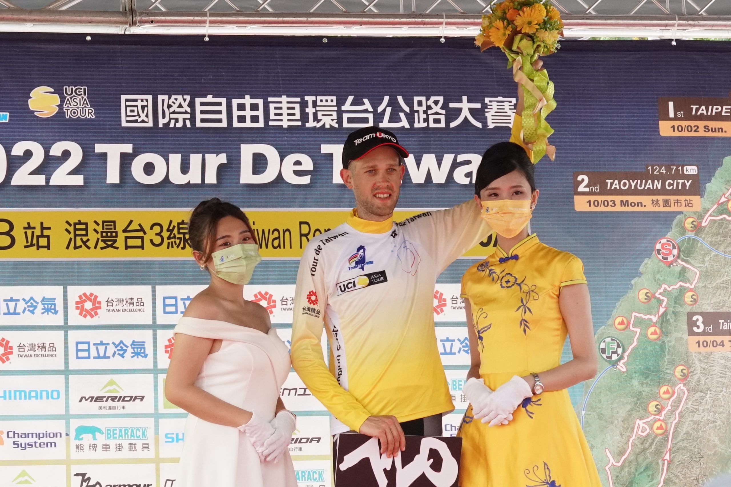 昨天拿下黃衫的日本右京隊班傑明（DYBALL Benjamin）今天保住了黃衫。蘇佑昇攝