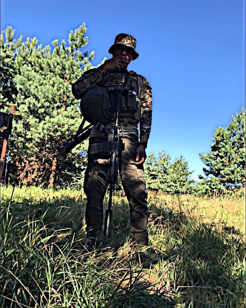 曾聖光在烏克蘭戰鬥，今傳出戰死沙場。翻攝世界特種部隊與軍武資料庫