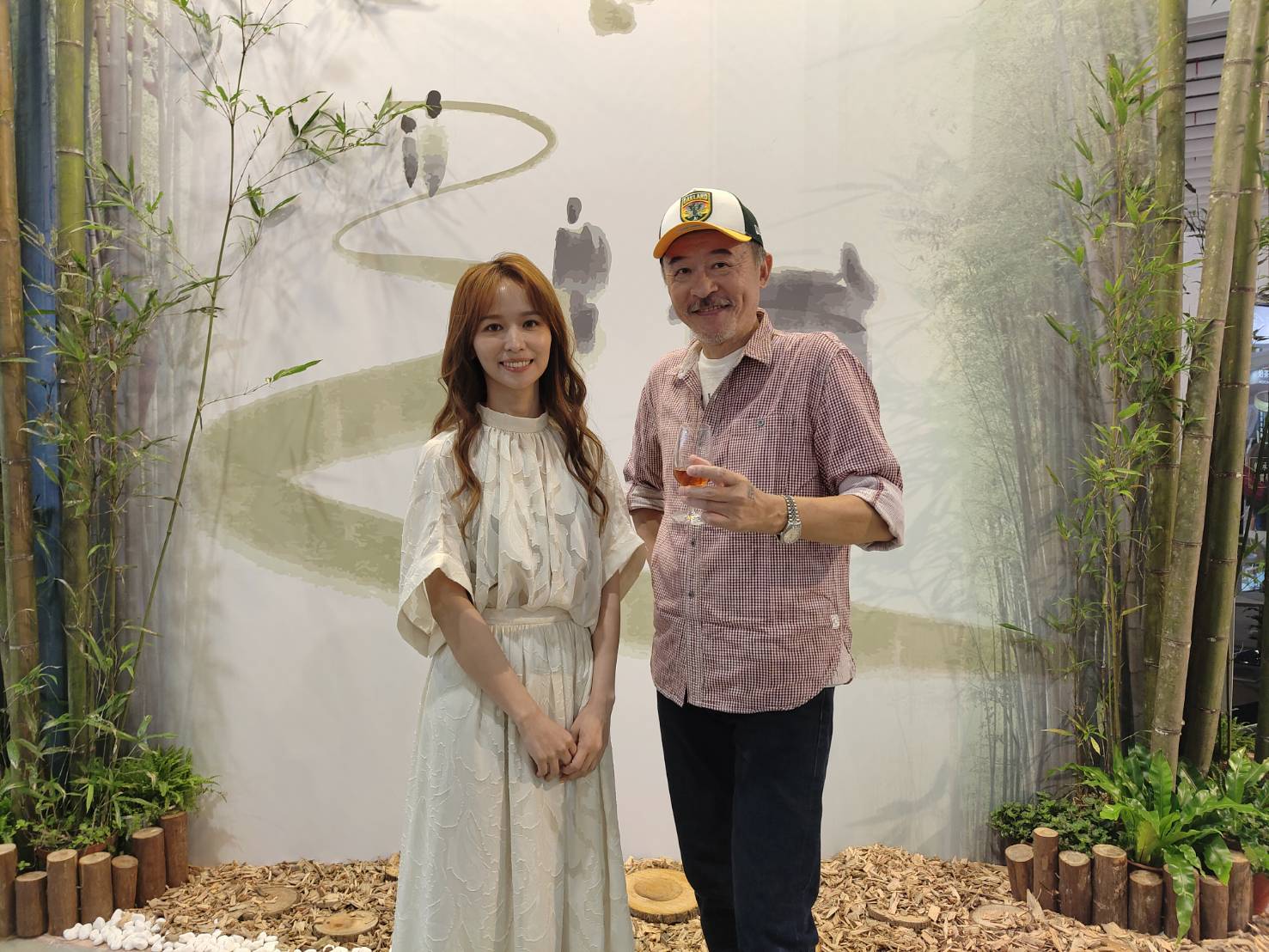 客委會邀請金鐘主持人陳明珠與金曲歌王黃連煜共襄盛舉。蘇佑昇攝
