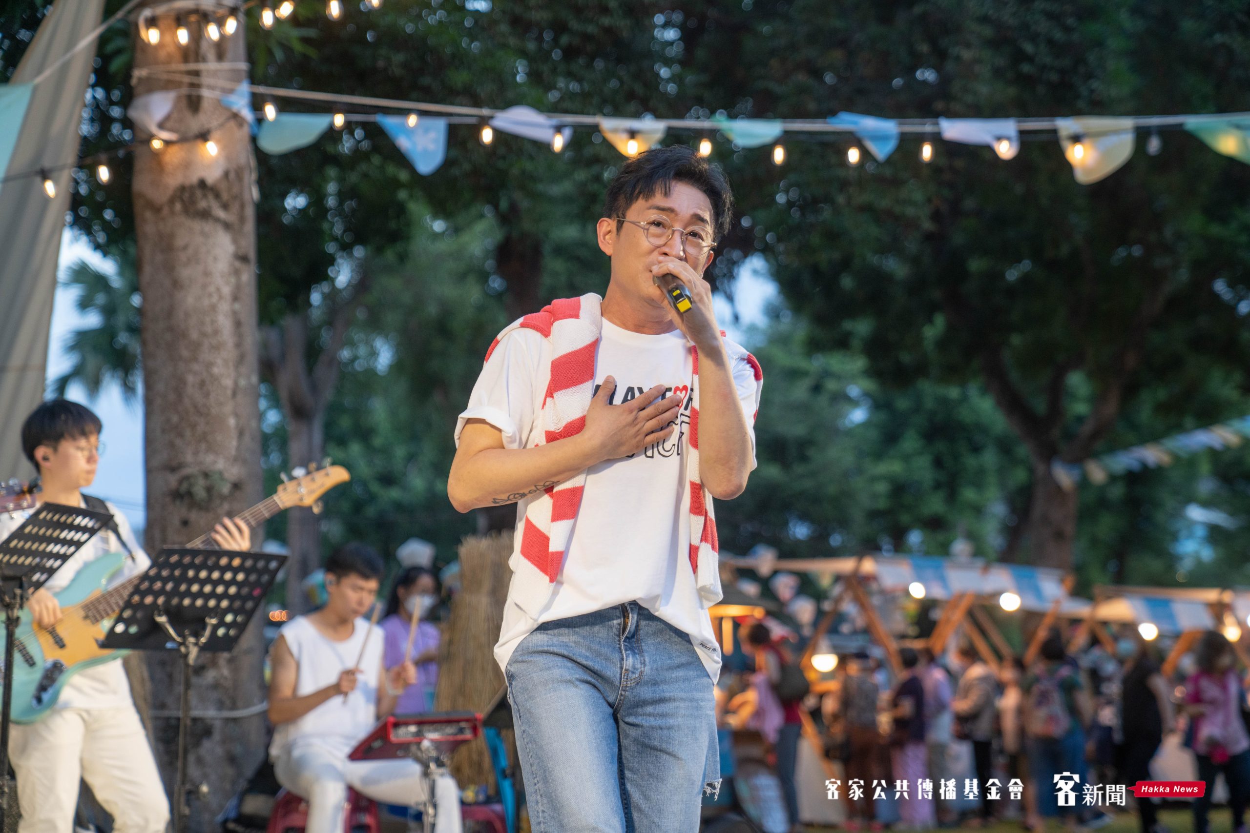 徐哲緯演唱自創曲過家。洪俊傑攝
