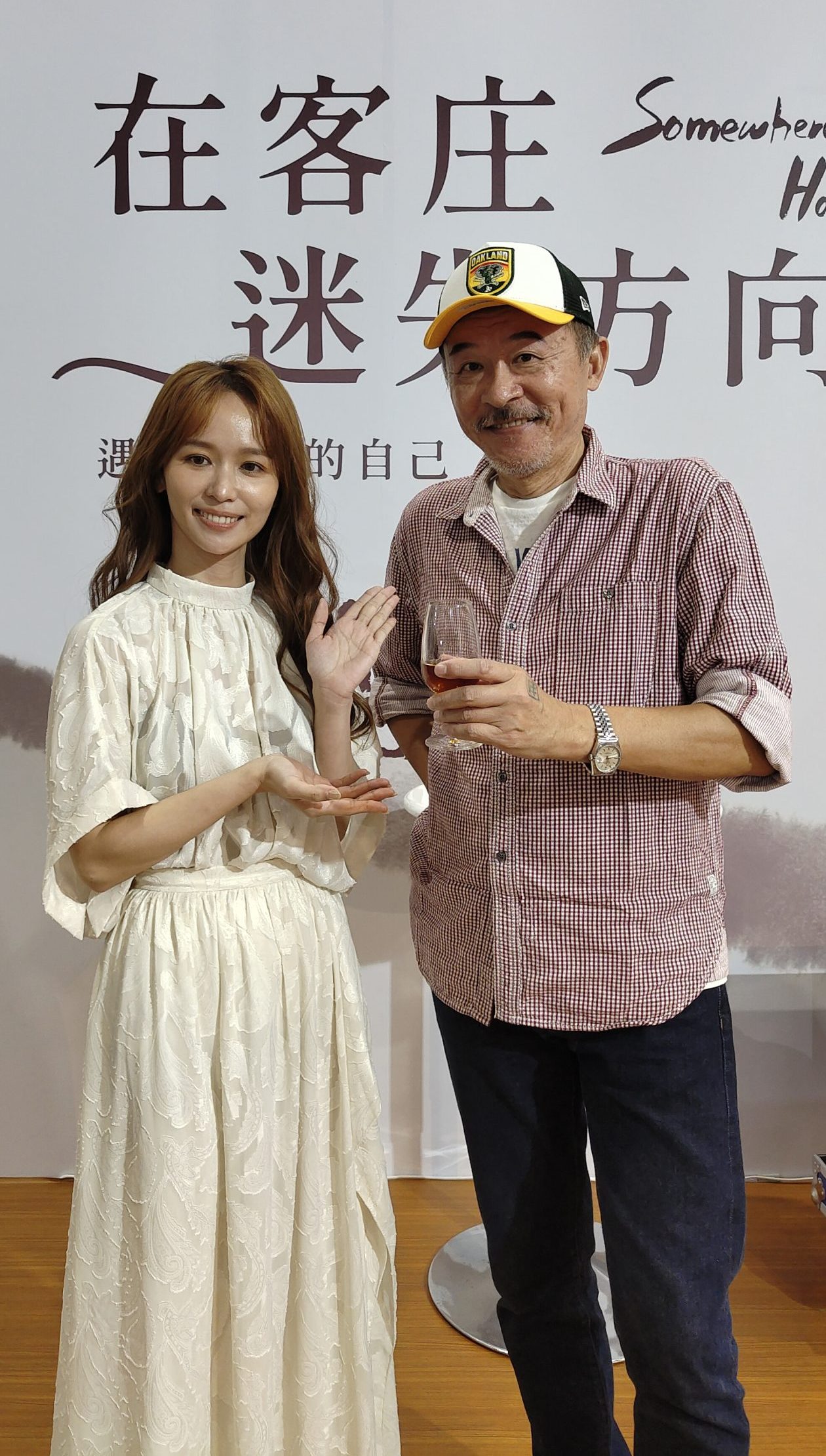 今天11點,客家妹陳明珠一身長裙女神裝,現身為客家主題館開場,緊接著,金曲歌王黃連煜帶來金曲「山歌一條路」。蘇佑昇攝