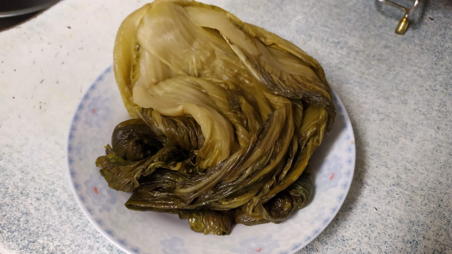 做好个鹹菜,鼻著酸丟丟,係做鹹菜鴨、豬肚覆菜湯這兜鹹菜料理个食材。作者提供