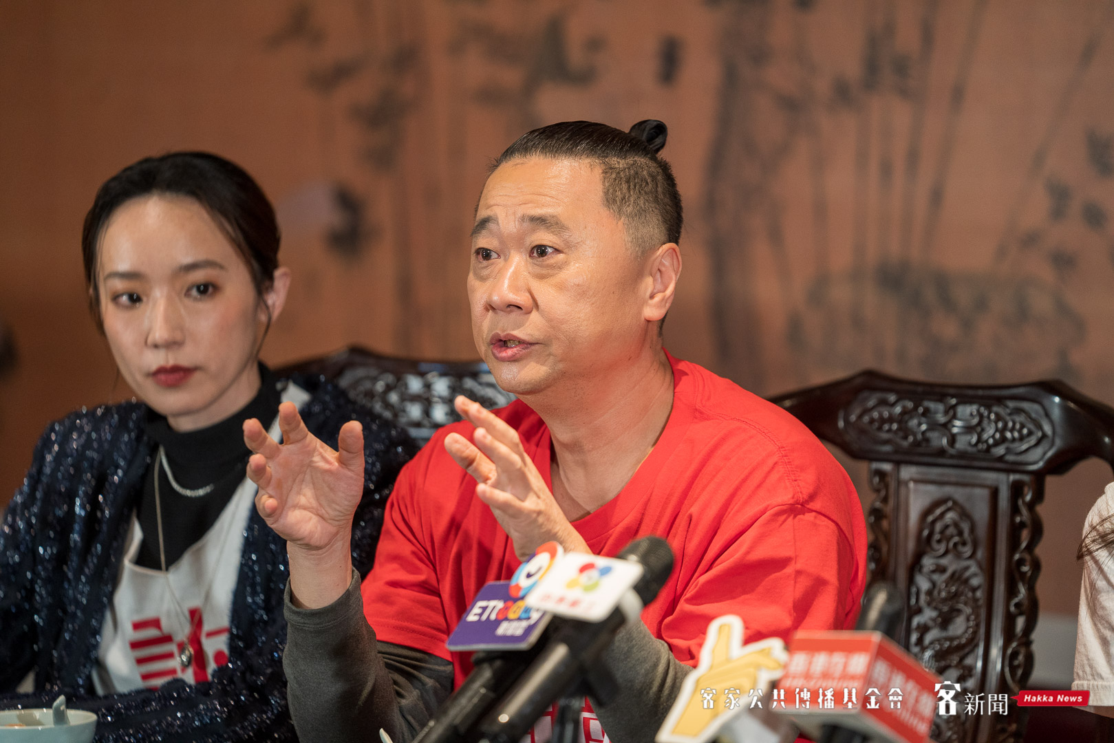 邰智源講述在劇中有趣的事情。范修語攝