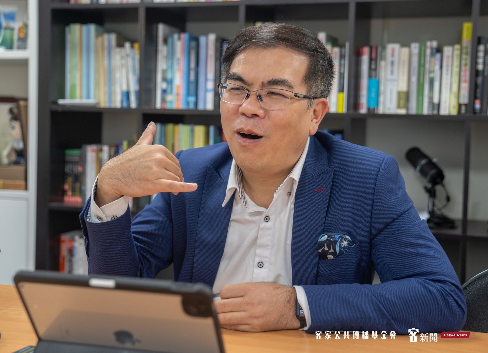 彭啟明透漏,曾在活動會場打電話向老婆說要吃素了。洪俊傑攝影