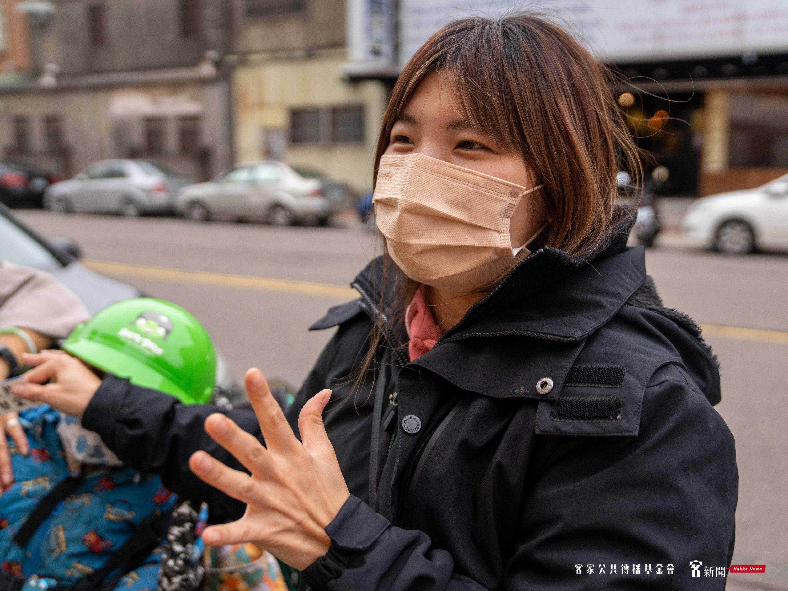 陳淑玲認為，與其把經費拿來蓋新的園區，縣府把經費拿來補助居民前往現有的殯葬設施。李台源攝