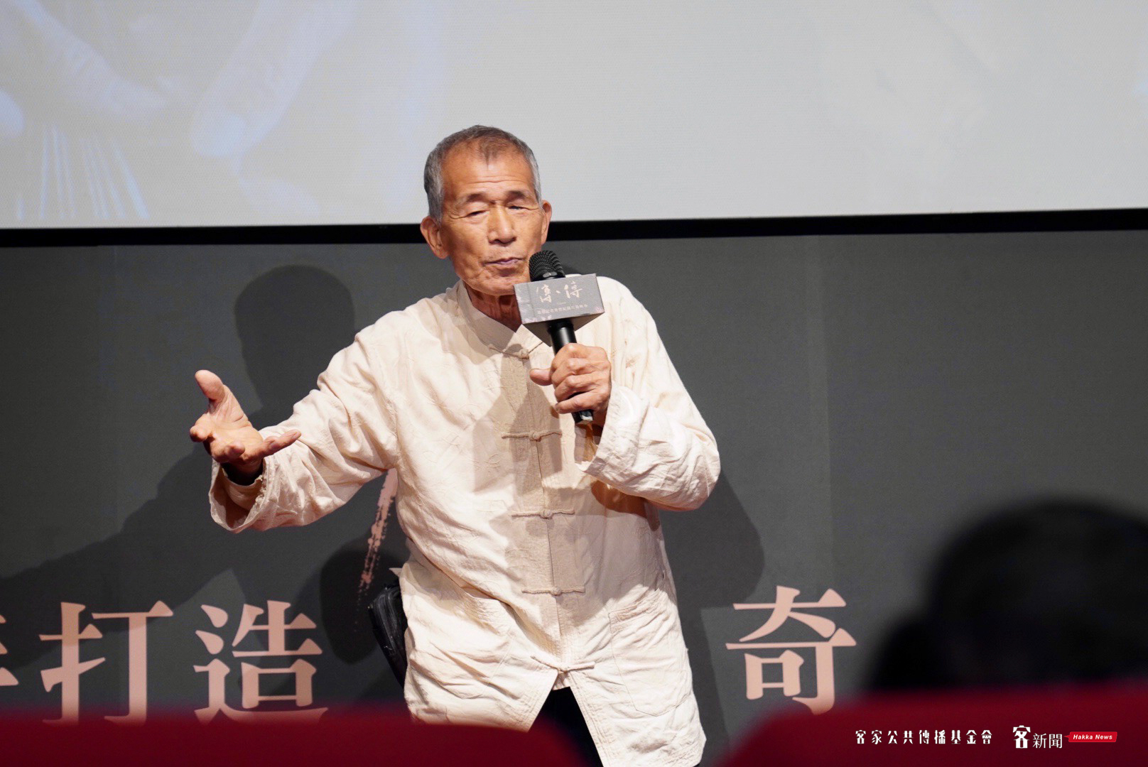 製糖師傅劉昌盛。宋佩遙攝