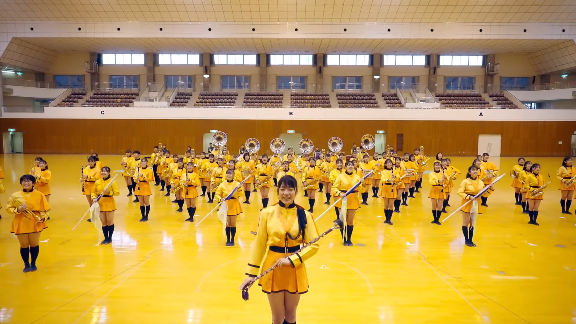 橘高校吹奏樂部出動89名學生參加演出，向台灣朋友祝賀新年快樂。翻攝文總臉書影片