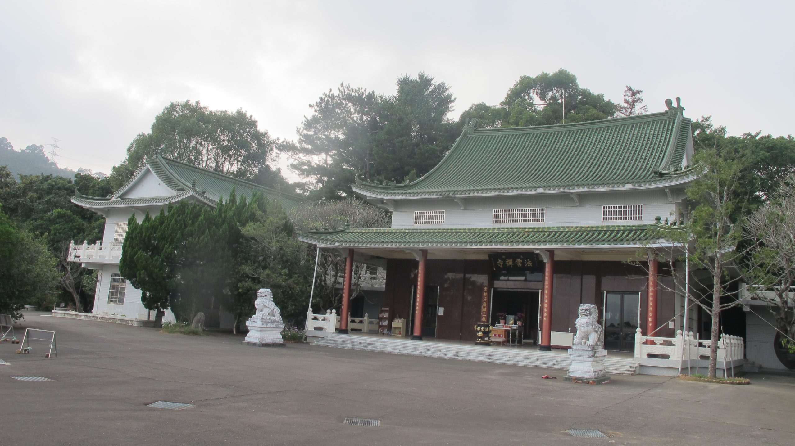 法雲寺是拓墾先賢吳定連、劉穆廷發起興建，現是國內知名佛教聖地。何來美攝
