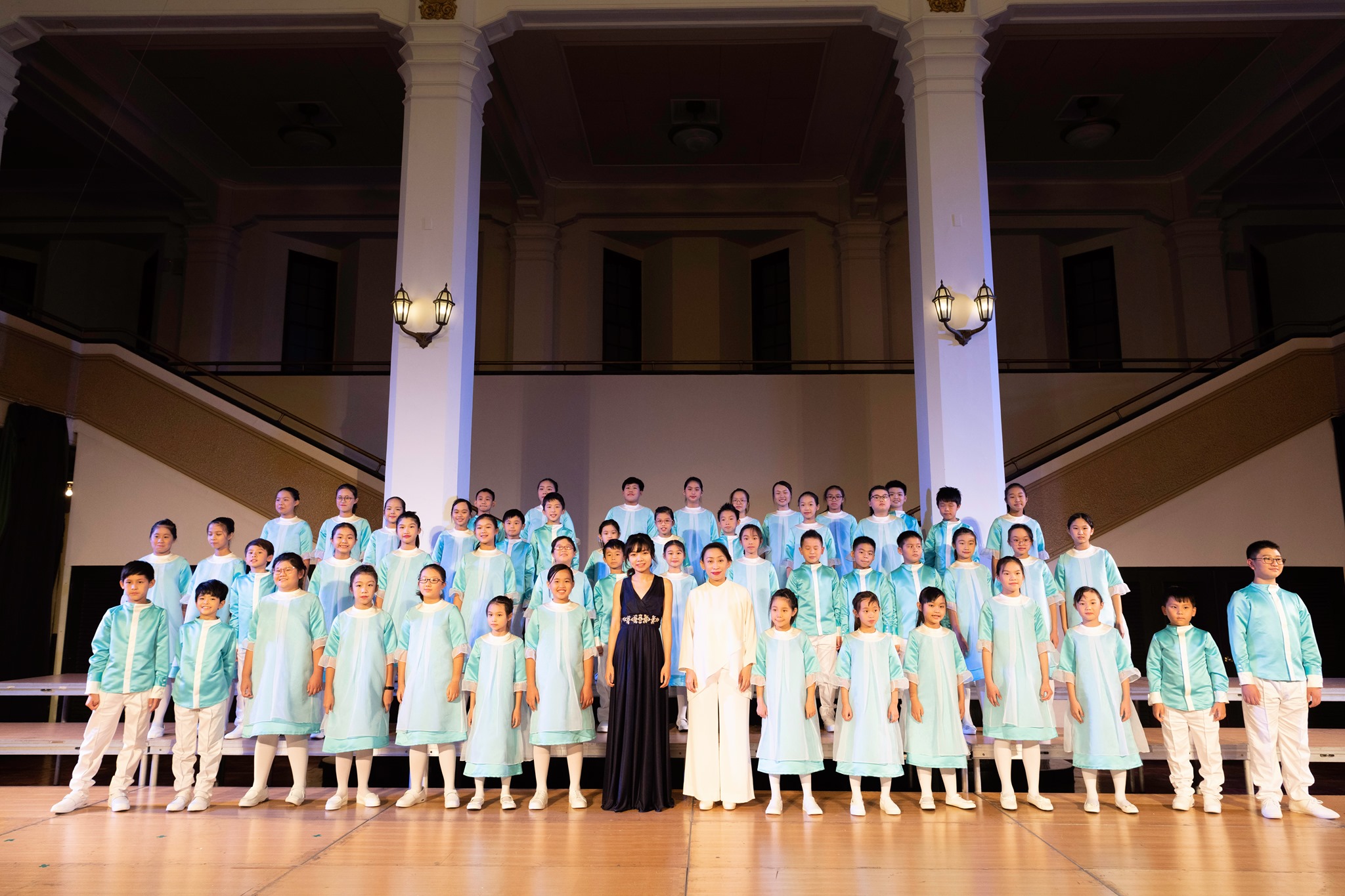國立客家兒童合唱團是國內唯一的國立級兒童合唱團,孩子們每一場公開演出都令全場觀眾陶醉不已,也成功透過天籟童聲,傳揚客家音樂之美。國立客家兒童合唱團提供