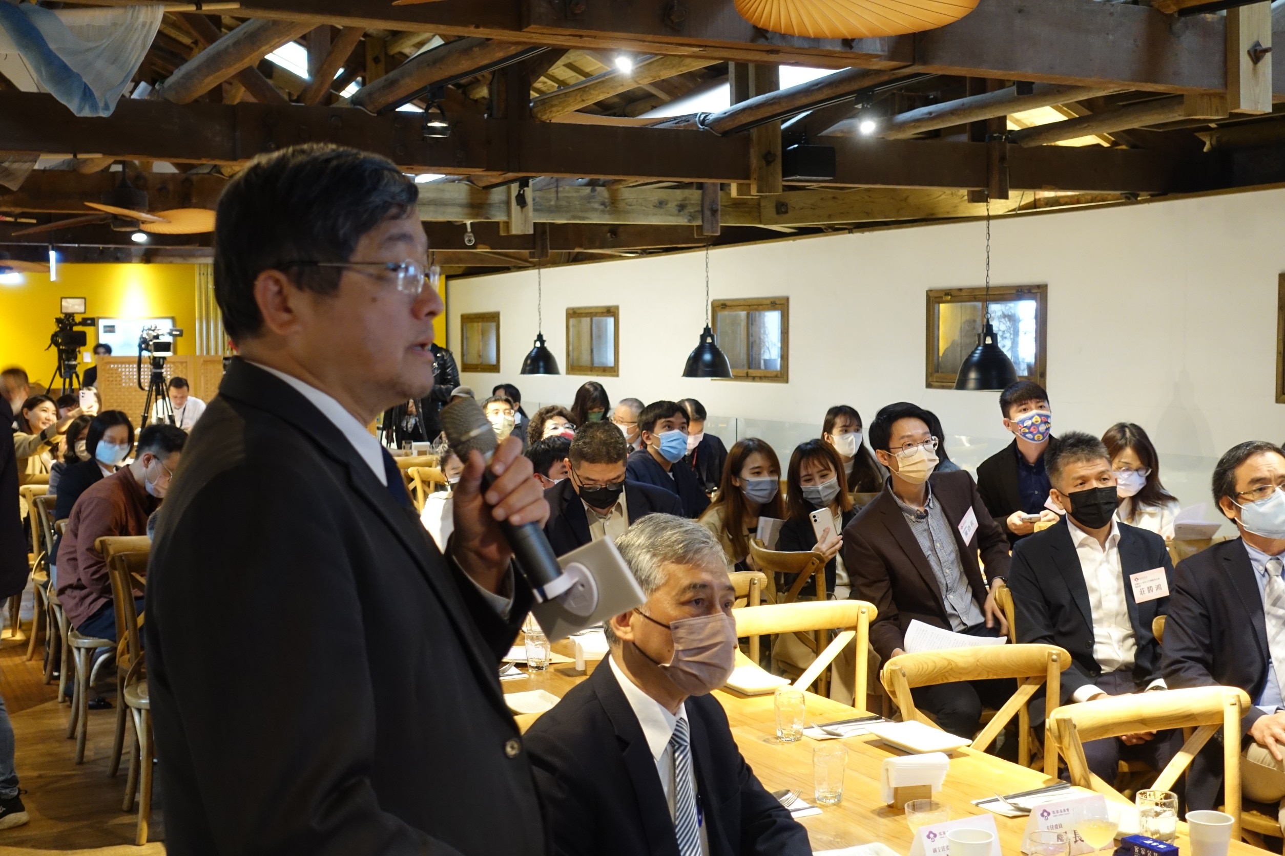 客委會主委楊長鎮向媒體說明近年客委會的施政亮點，以及未來的展望。客委會提供