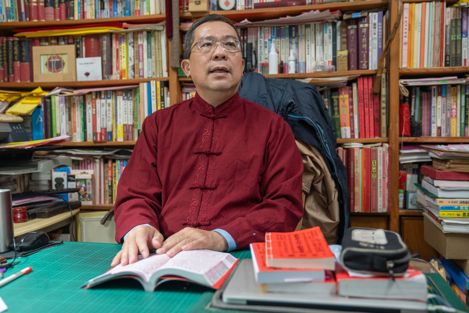 關西命理師黃本耀指出，兔年也會是較辛勞的一年。洪俊傑攝