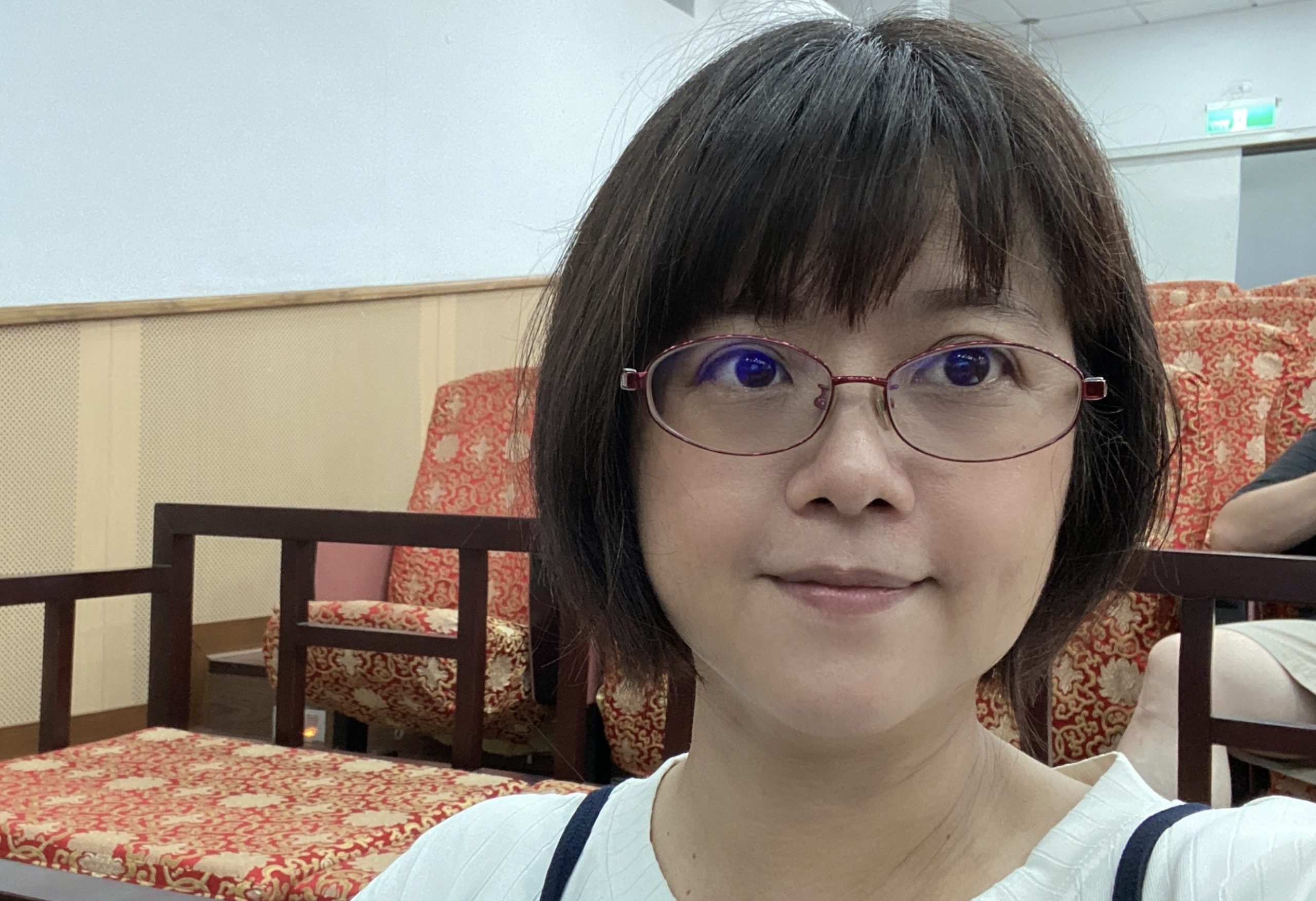 李淑娟大方與《客新聞》分享這10多年客語教學的經驗和心得。李淑娟提供