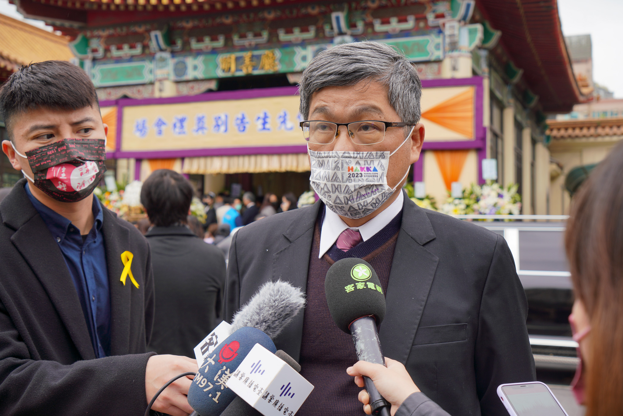 客委會主委楊長鎮毋盼得30年个客家地下電台戰友徐智俊　「阿俊係捱心肝肚个主持一哥」