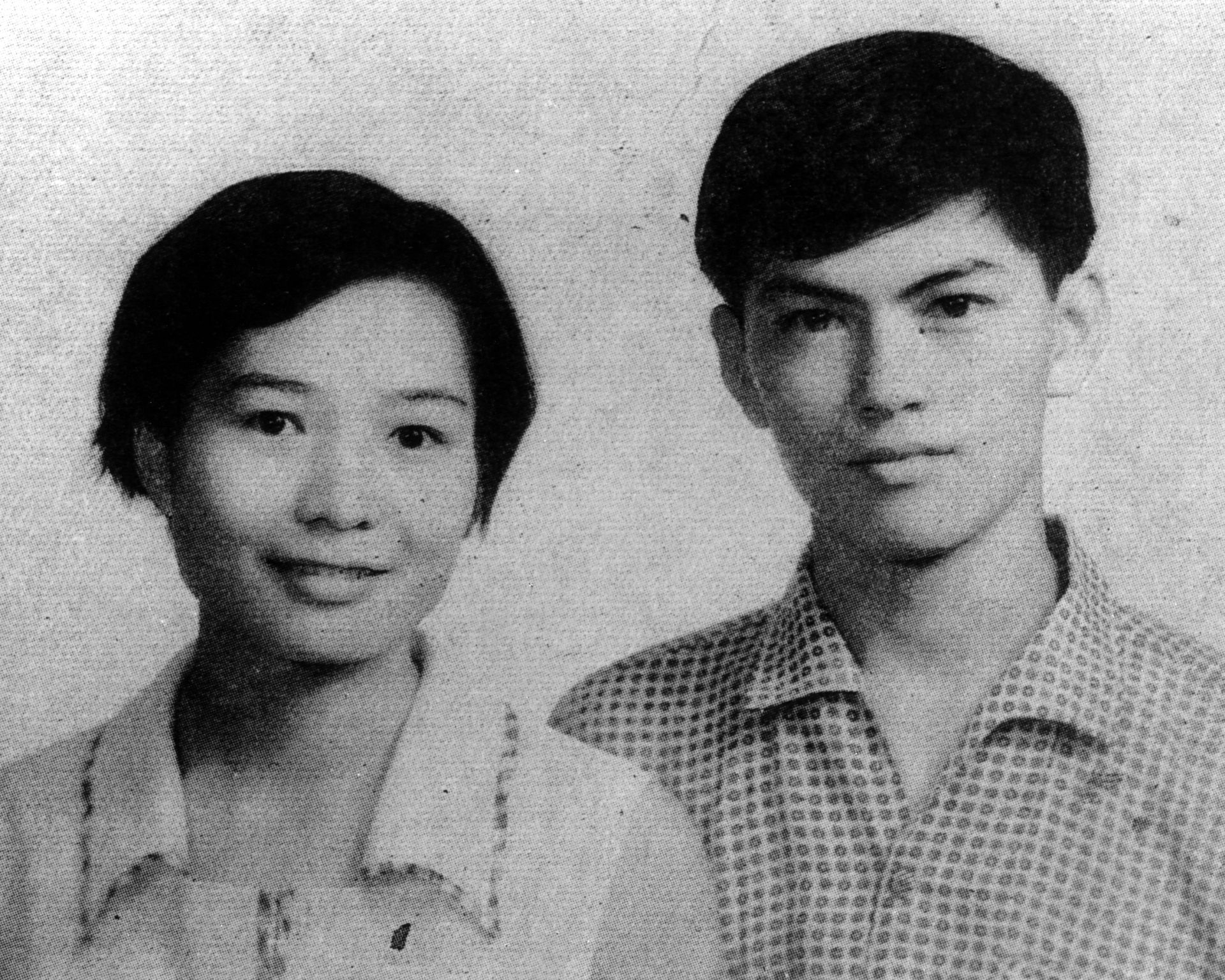 葉菊蘭離開聯廣投入政治,受夫婿鄭南榕殉難影響甚鉅,圖為兩人大學時相戀的青澀模樣。葉菊蘭提供