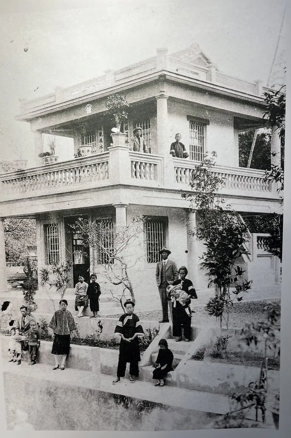 鍾家書樓建於1932年（昭和7年）是祖先期許後代書香傳家，帶動五溝水讀書風氣的象徵。蔡森泰提供