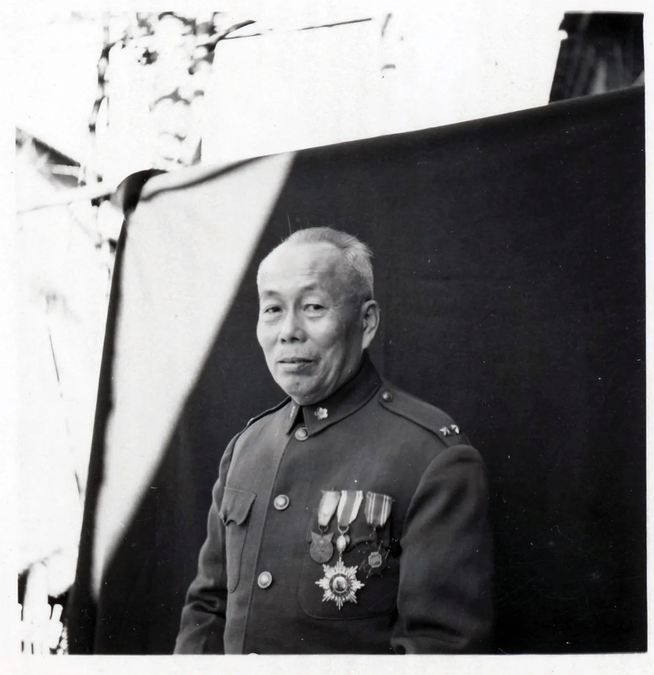 曾舉直中將來台後卸下軍職，曾擔任文獻課員，負責苗栗縣志編纂。彭文銘提供