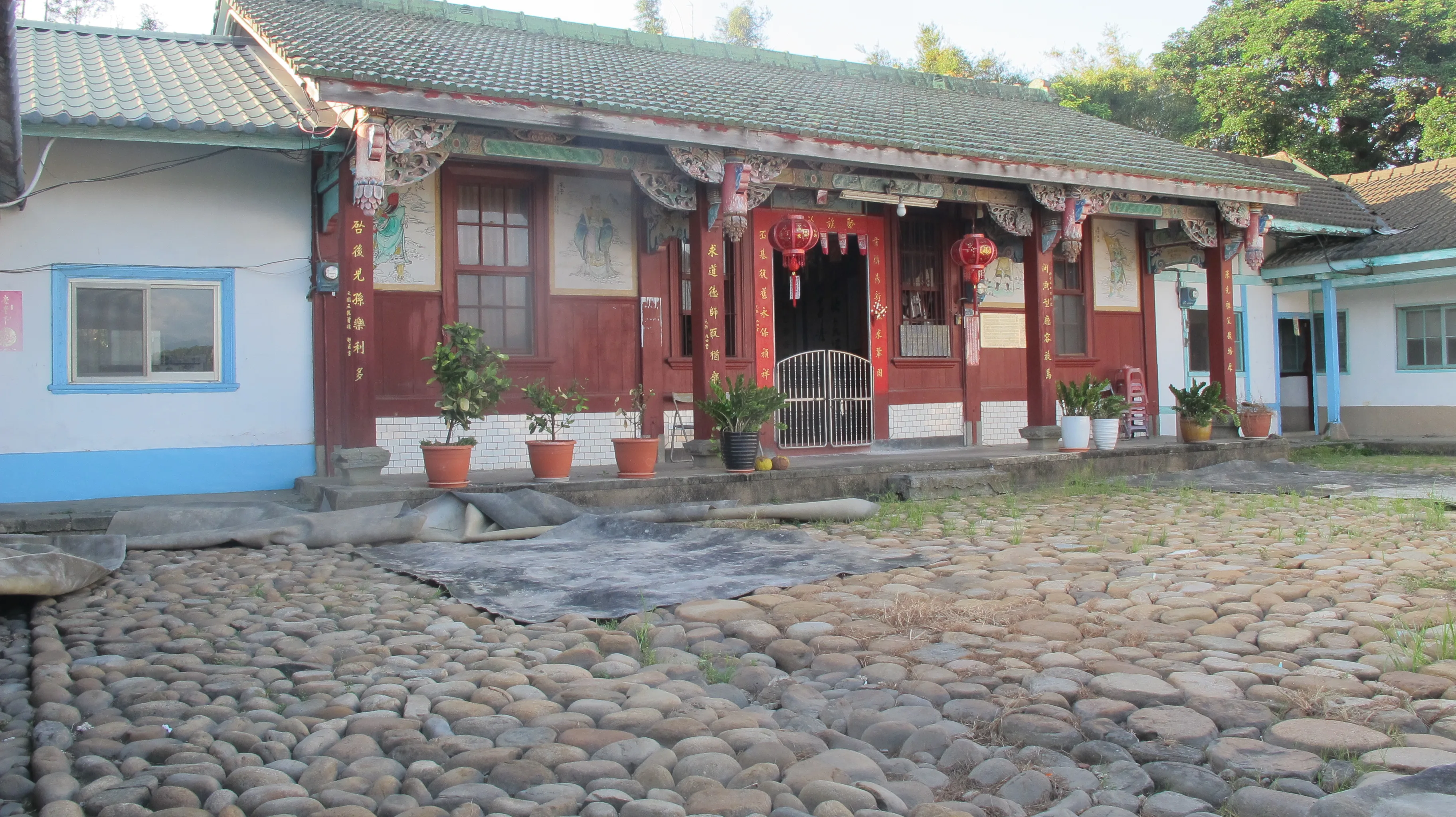 銅鑼竹森村澗窩惇敘堂李屋,文人輩出,李祥甫、李白濱父子也在此出生。何來美攝