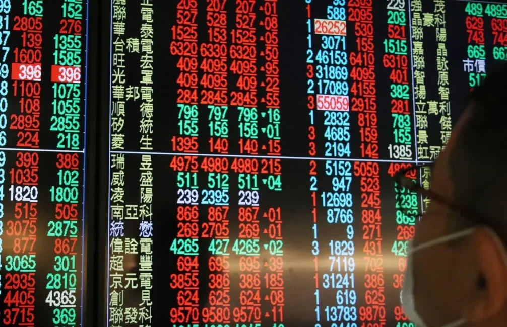 台股開高漲逾130點　台積電漲1.8%
