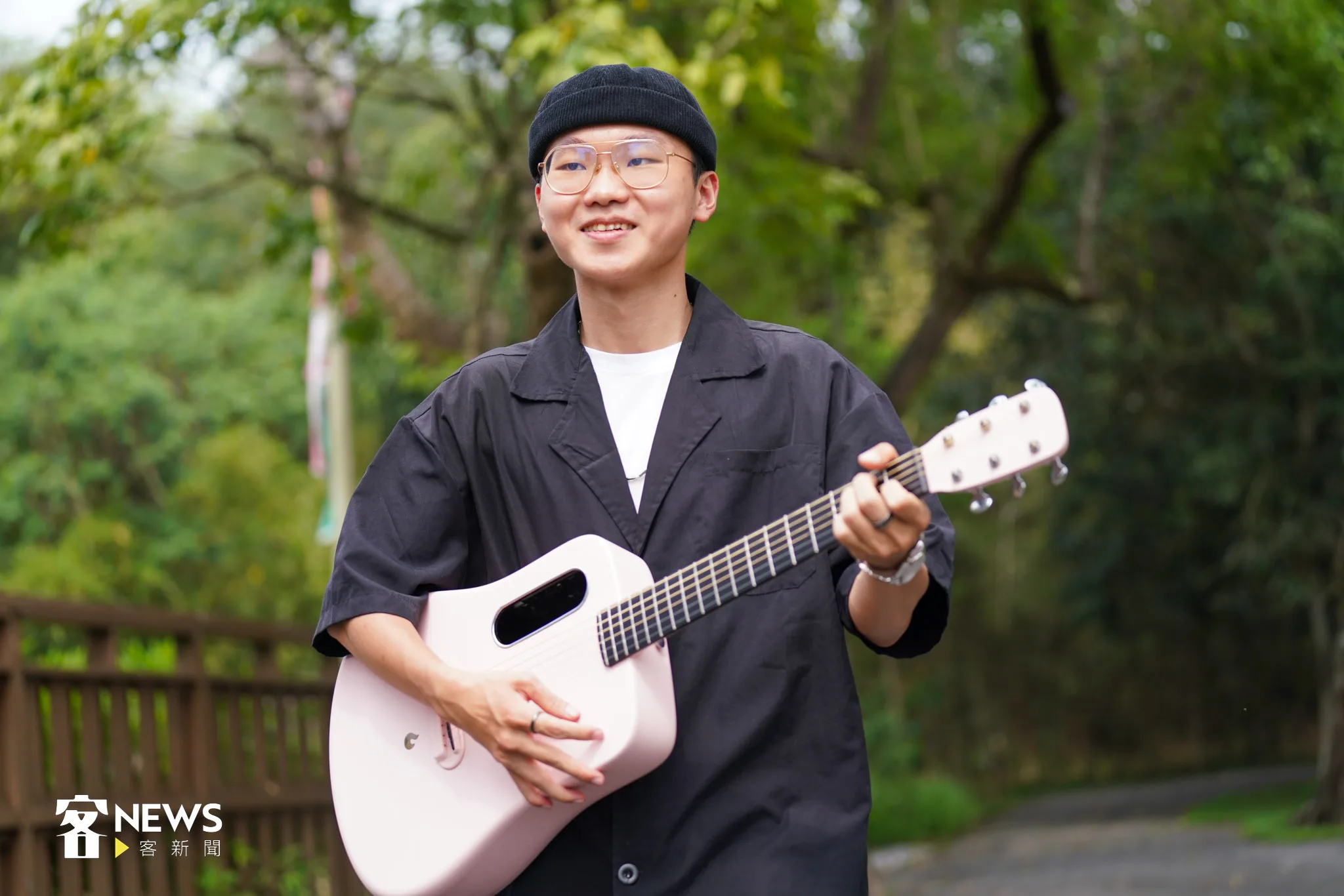 「喜歡帶給別人快樂」江晟榮如是說，事實上他的音樂、表演已經帶給很多人快樂了。宋佩遙攝