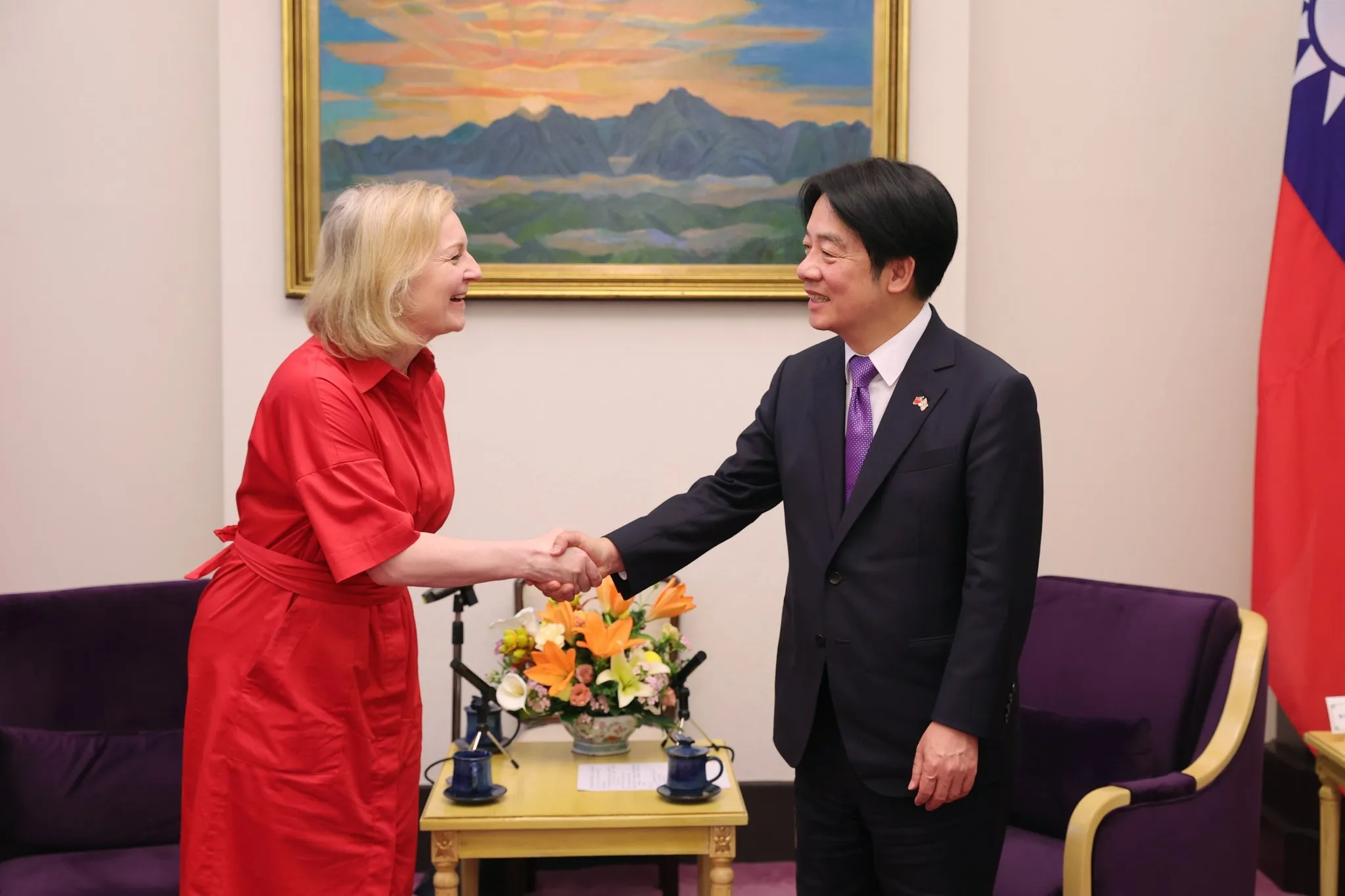 昨日（19）上午副總統賴清德接見特拉斯。總統府提供