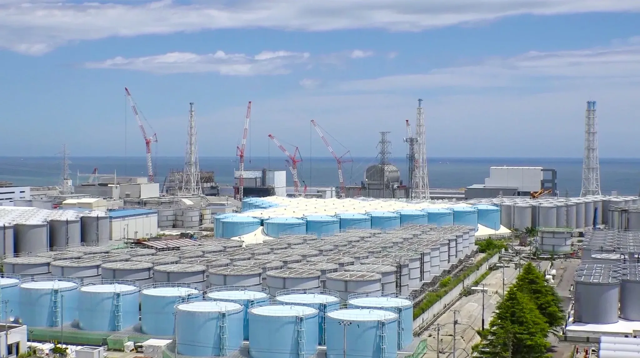 福島核電站周圍已儲存上百萬噸核廢水。翻攝自《TEPCO》網站