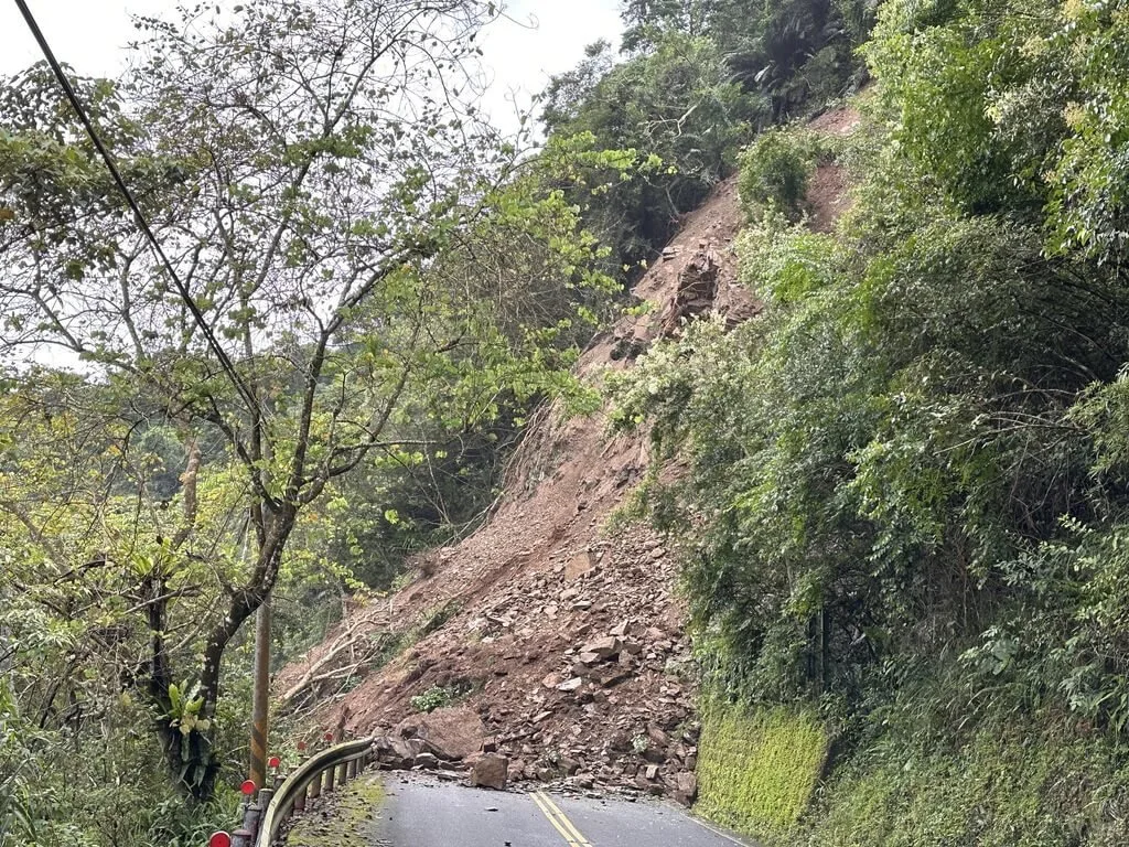 太平山遊樂區聯外道路坍方　228人受困估傍晚搶通