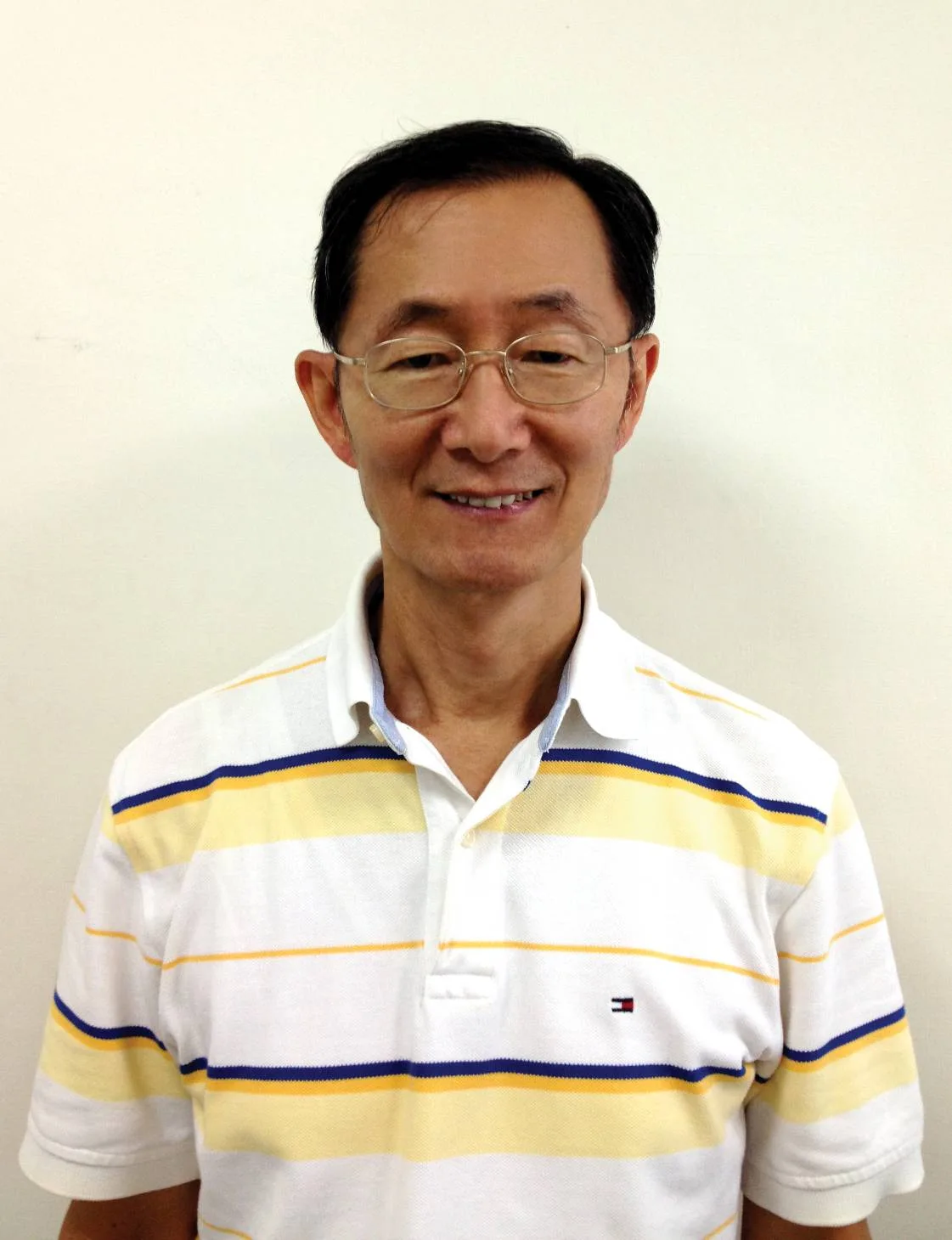 江光大溫文儒雅，傳承父母衣缽，在中央廣播電台主持客語廣播節目40年，聽眾遍及海內外。江光大提供