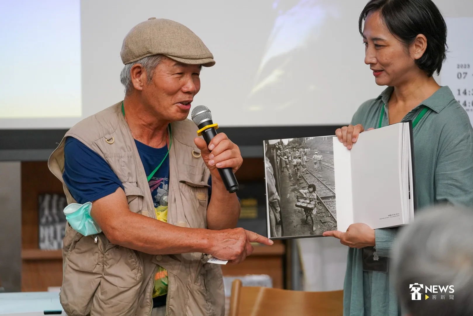 客籍攝影家葉裁出版攝影集《光景》,收錄105張他60年來的攝影精華作品。何柏均攝