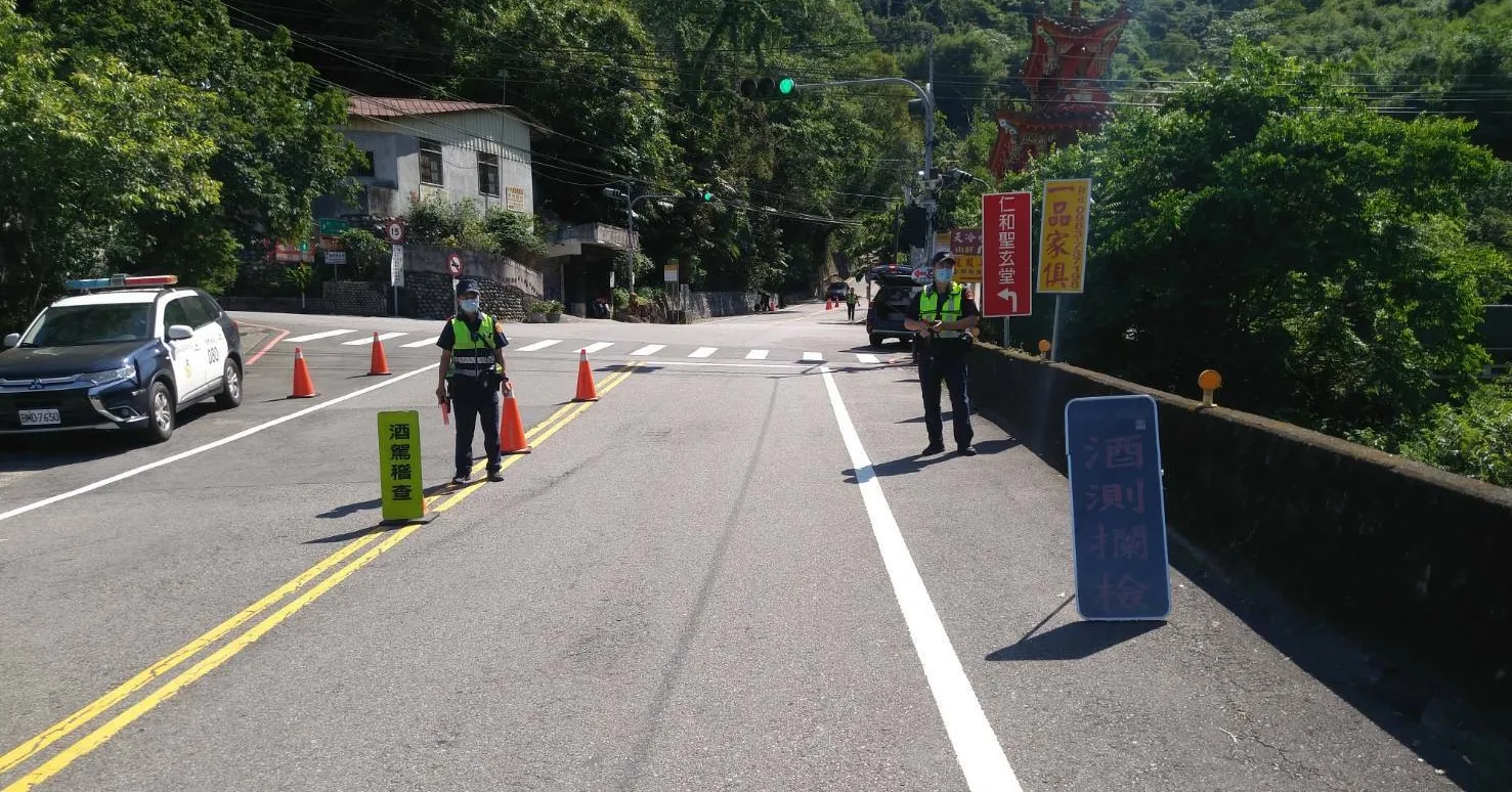 東勢警啟動靜城專案，全面掃蕩噪音車。翻攝臺中市政府警察局東勢分局粉專