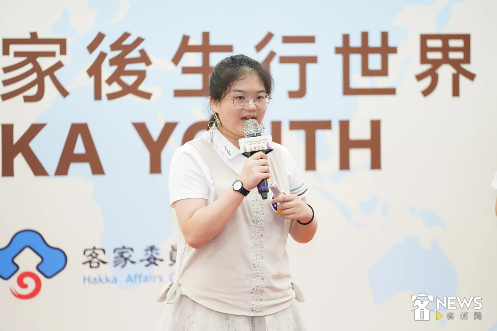 台東客家後生蕭宥說，希望透過客家文學、客語和馬來西亞、新加坡交流母語政策。范修語攝